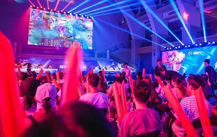 1%的演出改編節目就能讓年會活動嗨翻全場！